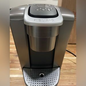 Keurig Elite Coffee Maker - Blushed Slate